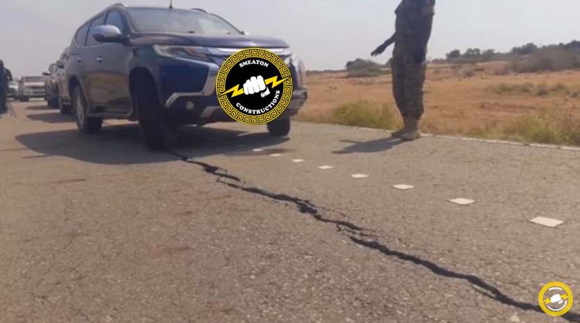 Hoima–Kaiso–Tonya road cracks after 11 years of construction in Uganda